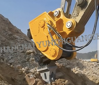 Soluzione idraulica ad alta efficienza per la frantumazione di rocce, destinata agli escavatori pesanti.