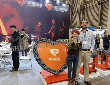 Un caloroso incontro con i nostri clienti internazionali in occasione della fiera.